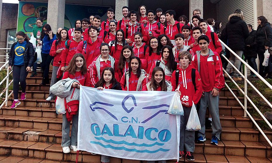 Equipo do Galaico no Trofeo Amizade de Ponteareas