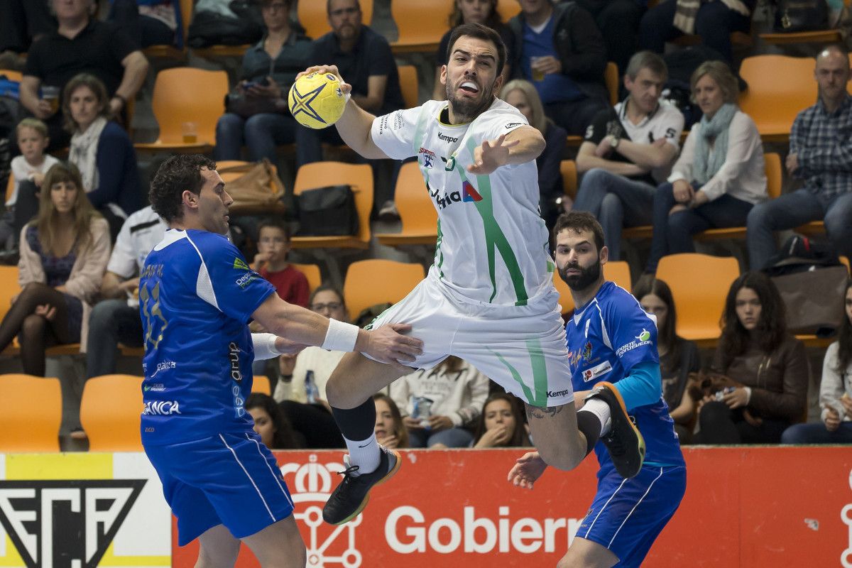 Partido entre Anaitasuna y Teucro en Pamplona