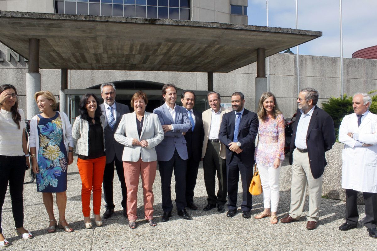Visita de la conselleira de Sanidade, Rocío Mosquera, al Hospital do Salnés