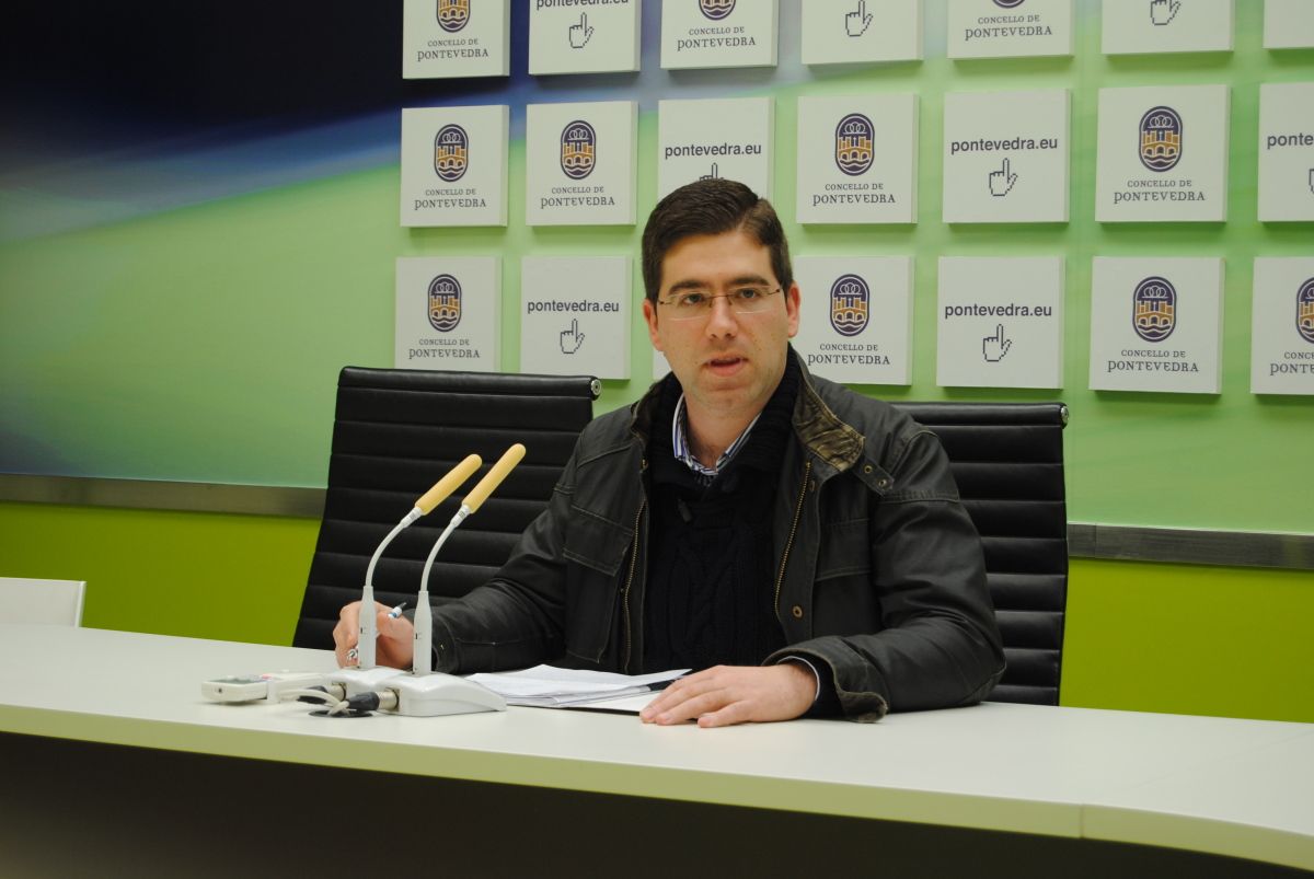 Rueda de prensa del concejal popular Pablo Fernández Rueda de prensa del concejal popular Pablo Fernández