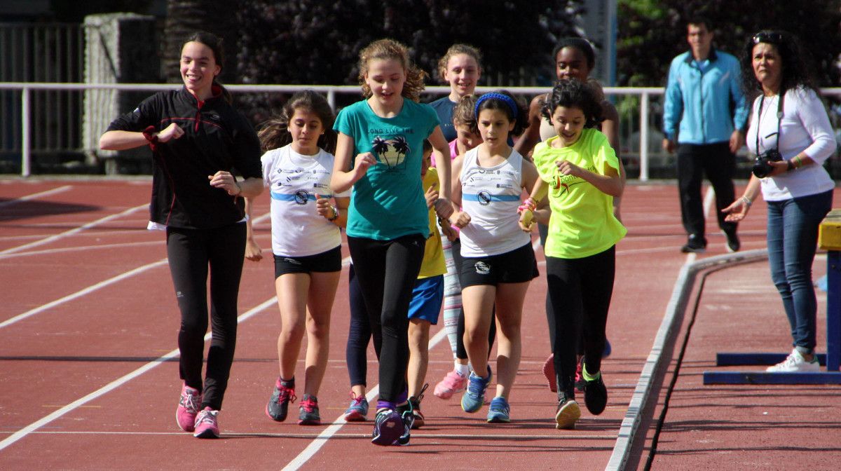 Festival fin de curso da Escola Municipal de Atletismo