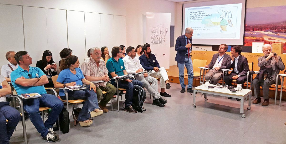 Seminario de Ciudades de l@s niñ@s celebrado en Granada
