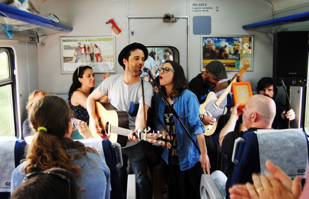 Atlántico Express, o tren dos Festivais Rías Baixas entre Vigo e Porto Atlántico Express, o tren dos Festivais Rías Baixas entre Vigo e Porto
