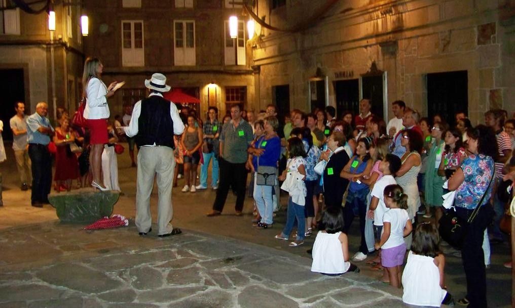 Visitas teatralizadas polo centro histórico