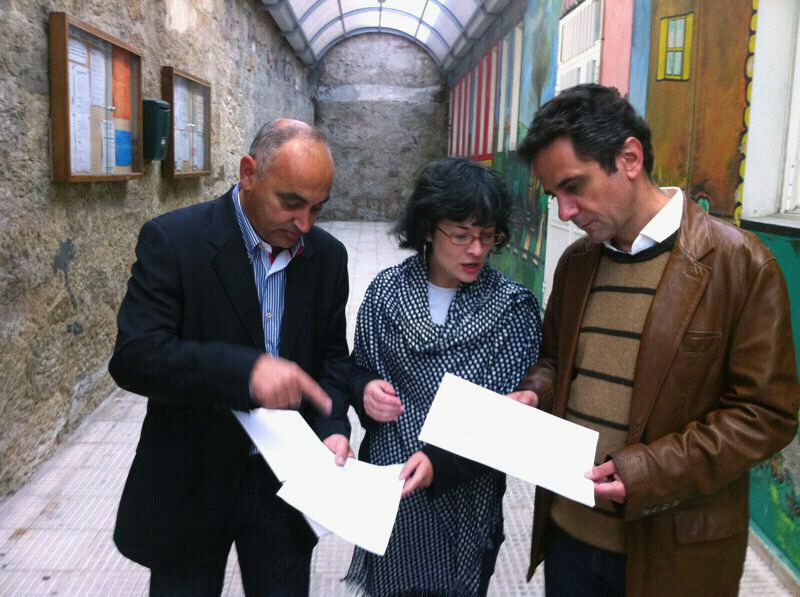 Patricia Vilán, José Manuel Civeira e Agustín Fernández no colexio Froebel de Pontevedra