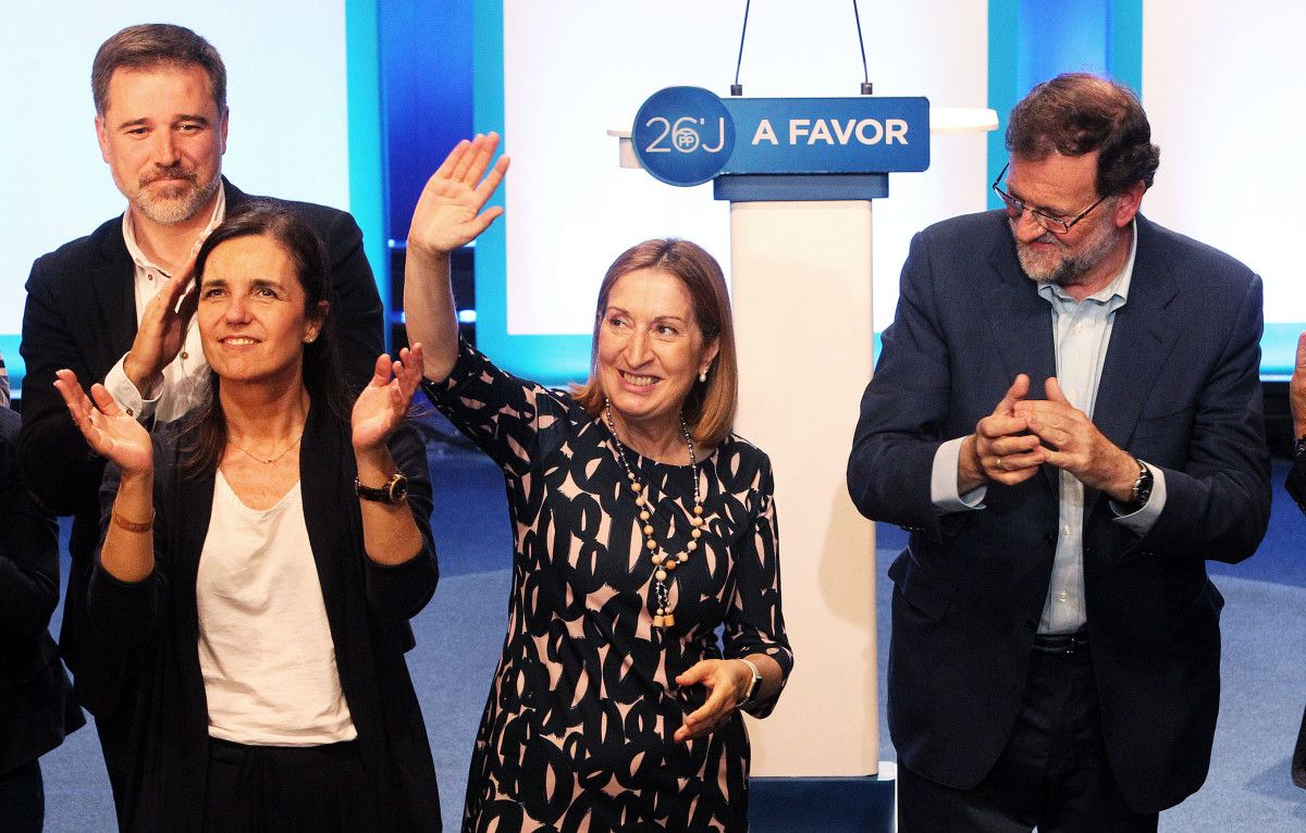 Acto central de Rajoy, Feijóo, Rueda y Ana Pastor en Pontevedra en la campaña electoral del 26-J