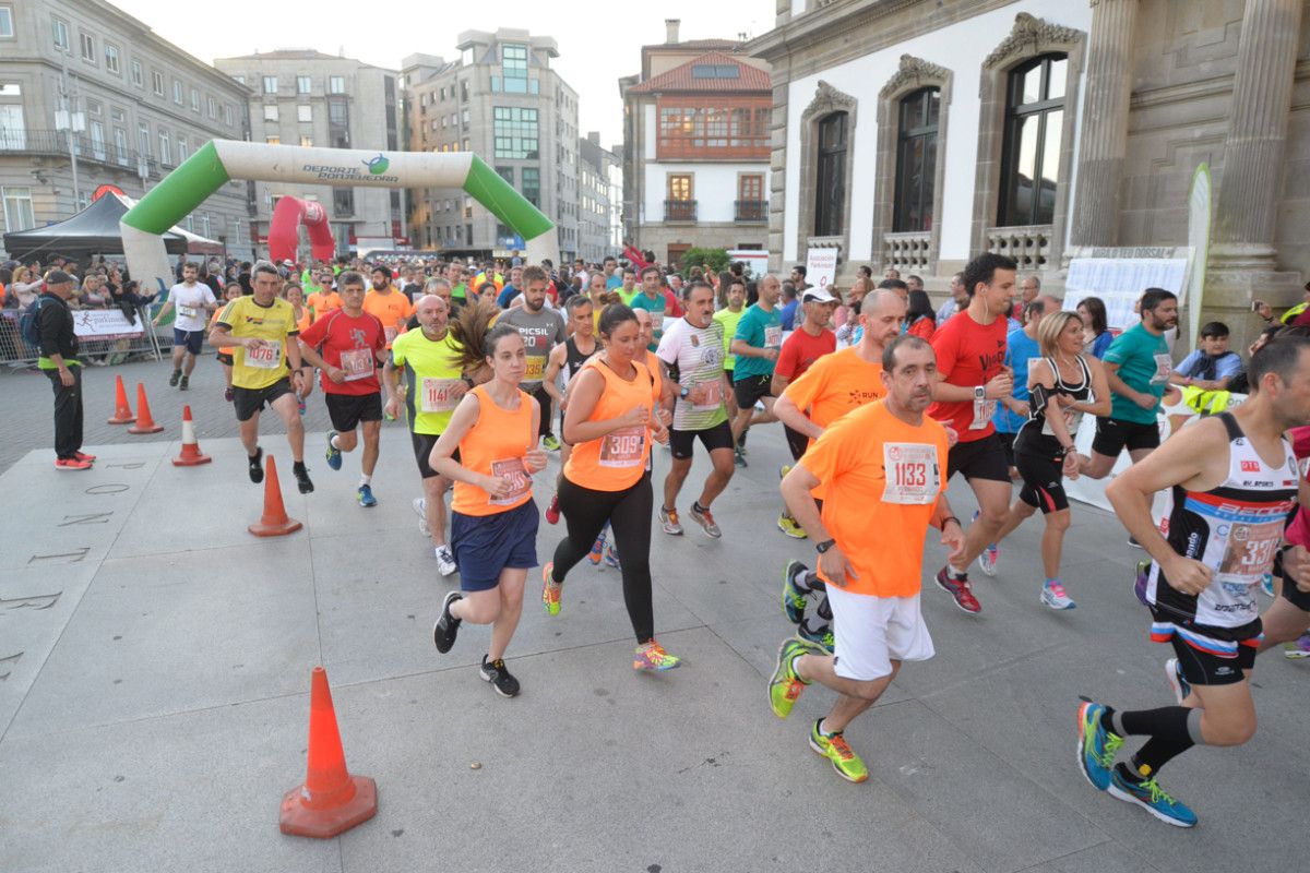 Participantes en la cuarta edición de la carrera popular PonteNoite 5+5