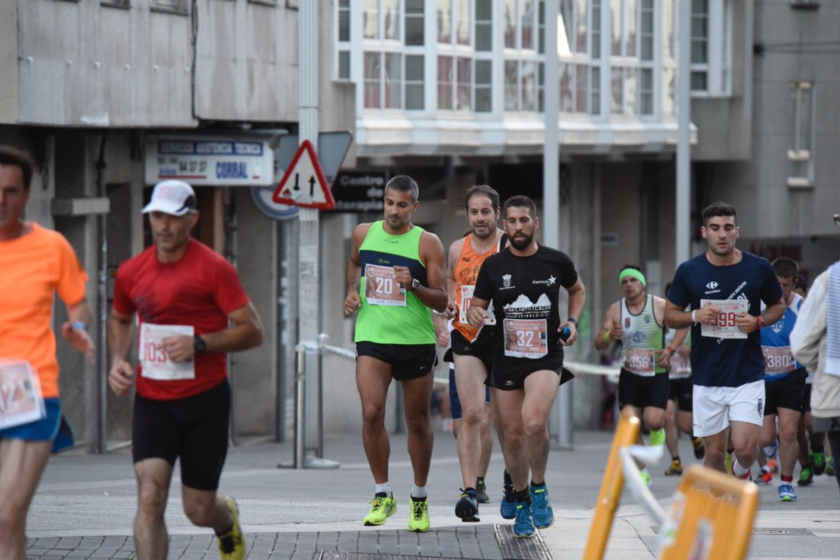 Participantes en la cuarta edición de la carrera popular PonteNoite 5+5