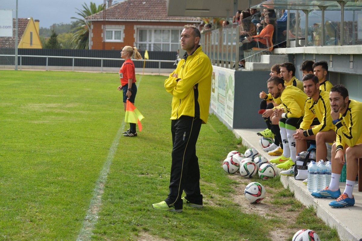 David Sierra, entrenador del Ribadumia