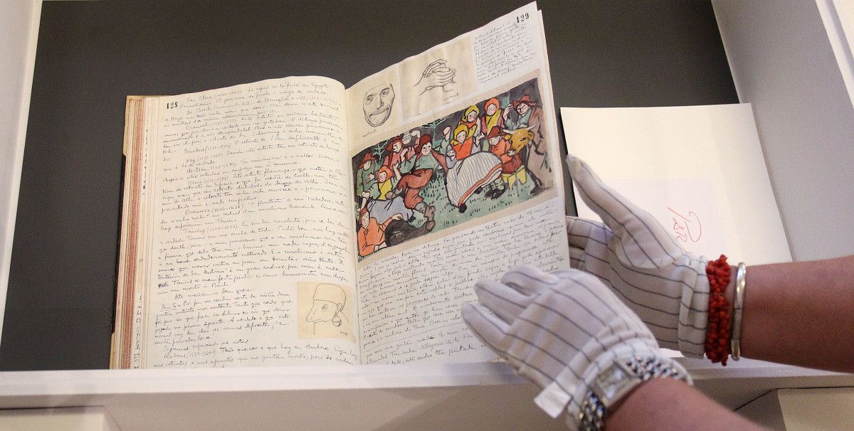 A mostra 'Meu Pontevedra' ofrece orixinais atopados do álbum Nós