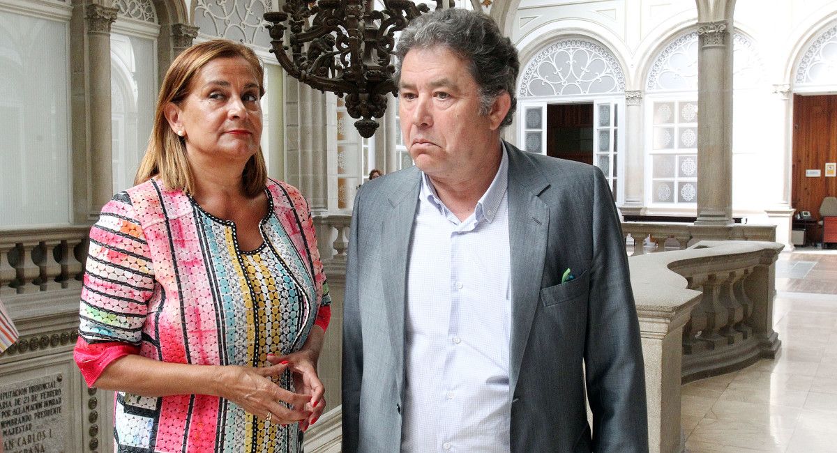 Firma de dos convenios entre la Deputación y el Concello de Pontevedra