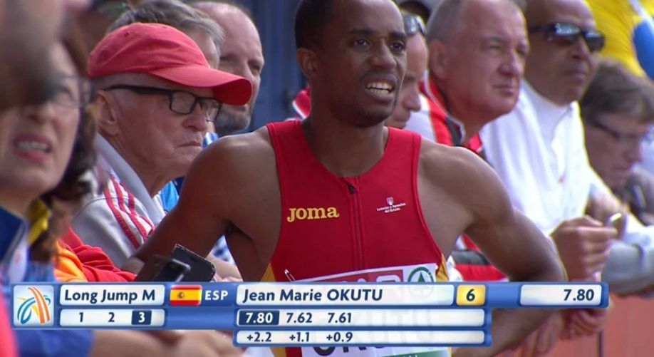 Jean Marie Okutu durante o Europeo de Amsterdam