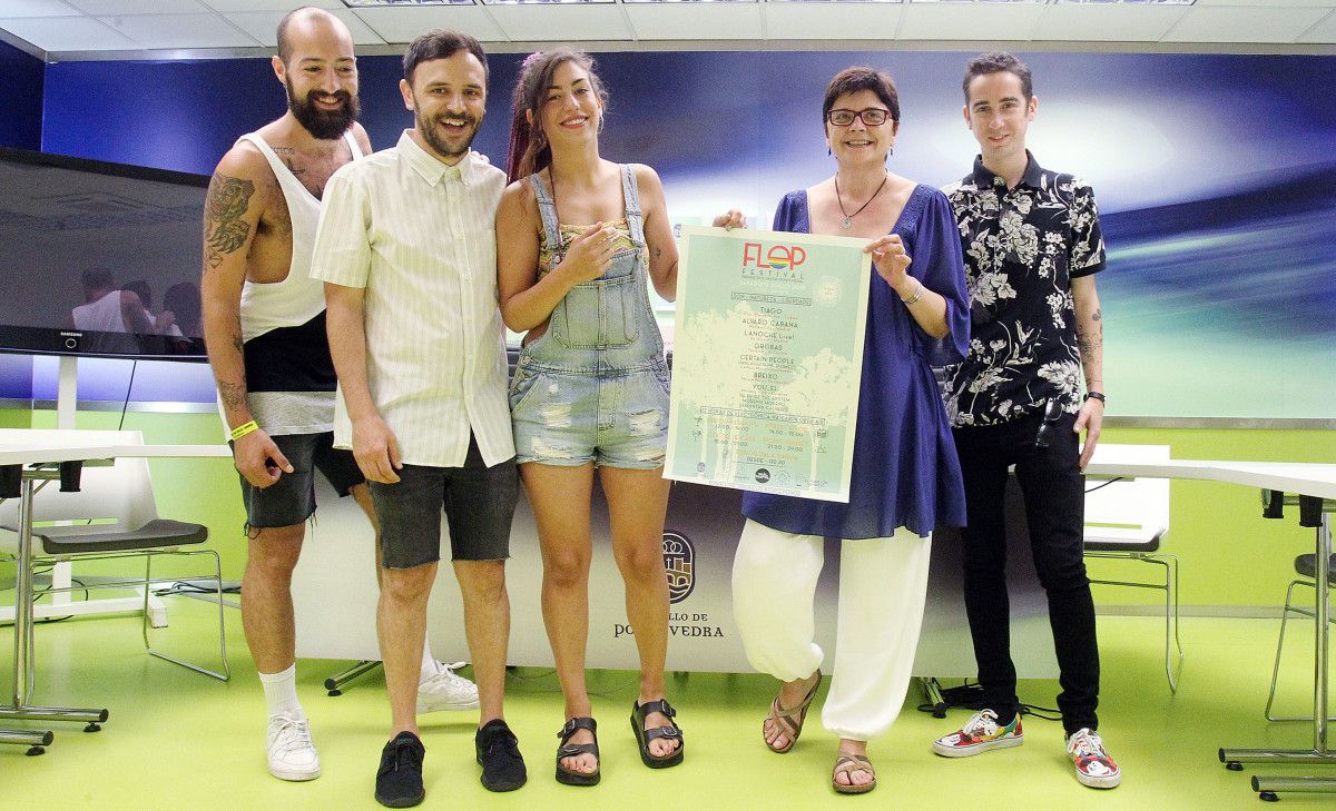 Presentación do FLOP (Free Live Orgullo Pontevedra) Presentación do FLOP (Free Live Orgullo Pontevedra)