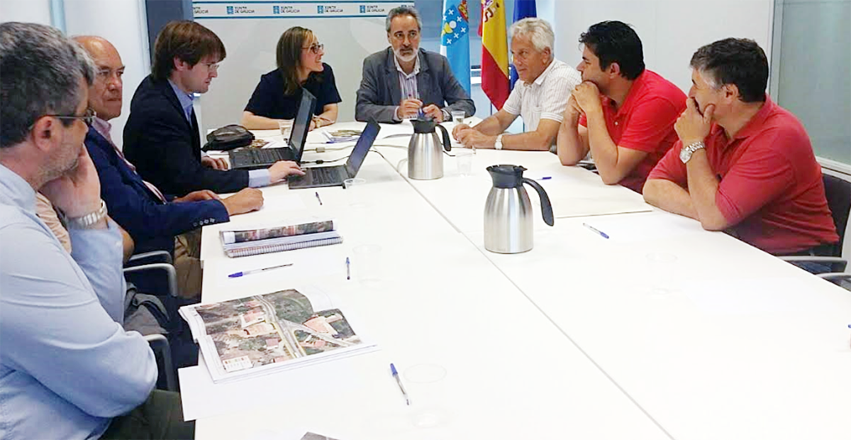Reunión da consellería co concello de Poio