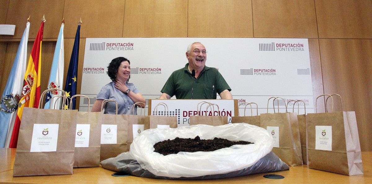 Eva Villaverde e César Mosquera fan balance da primeira fase do Plan Compost Revitaliza