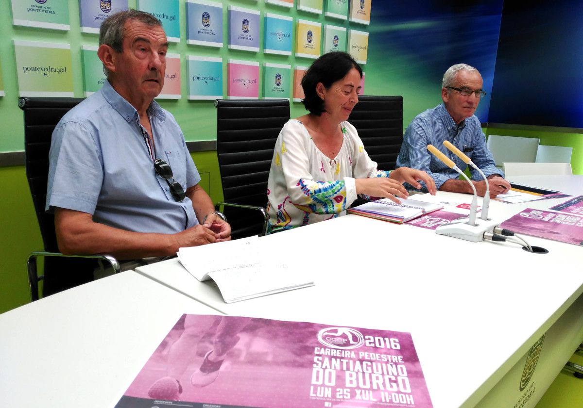 Fis, Anxos Riveiro e Ramón Touza presentan a XX Carreira Pedestre Santiaguiño