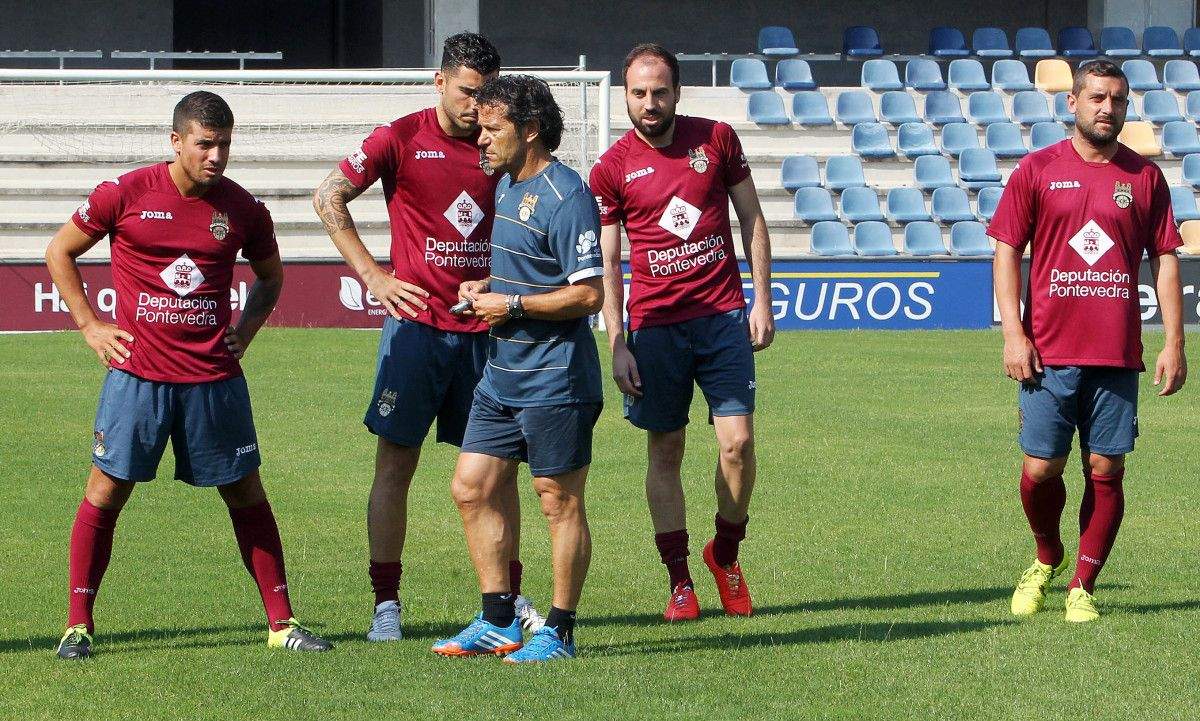 Primeiro adestramento de pretempada do Pontevedra 2016/2017