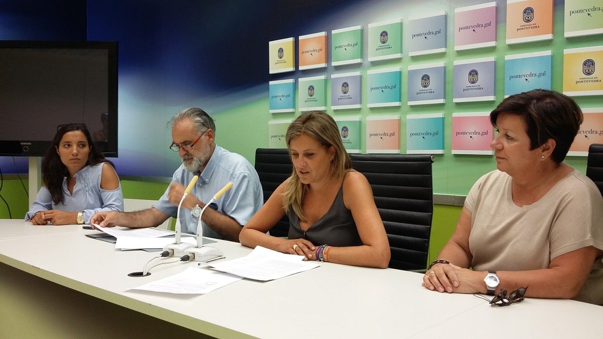 Cintia Solla, Agustín Pouseu, María Rey e Carmen Santiso, de Ciudadanos 