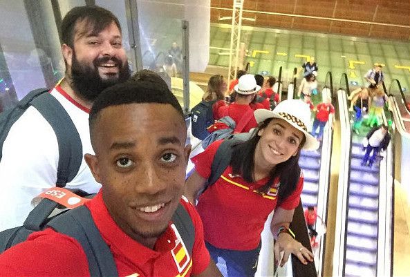 Jean Marie Okutu, durante el viaje a Río de Janeiro con el resto del equipo español