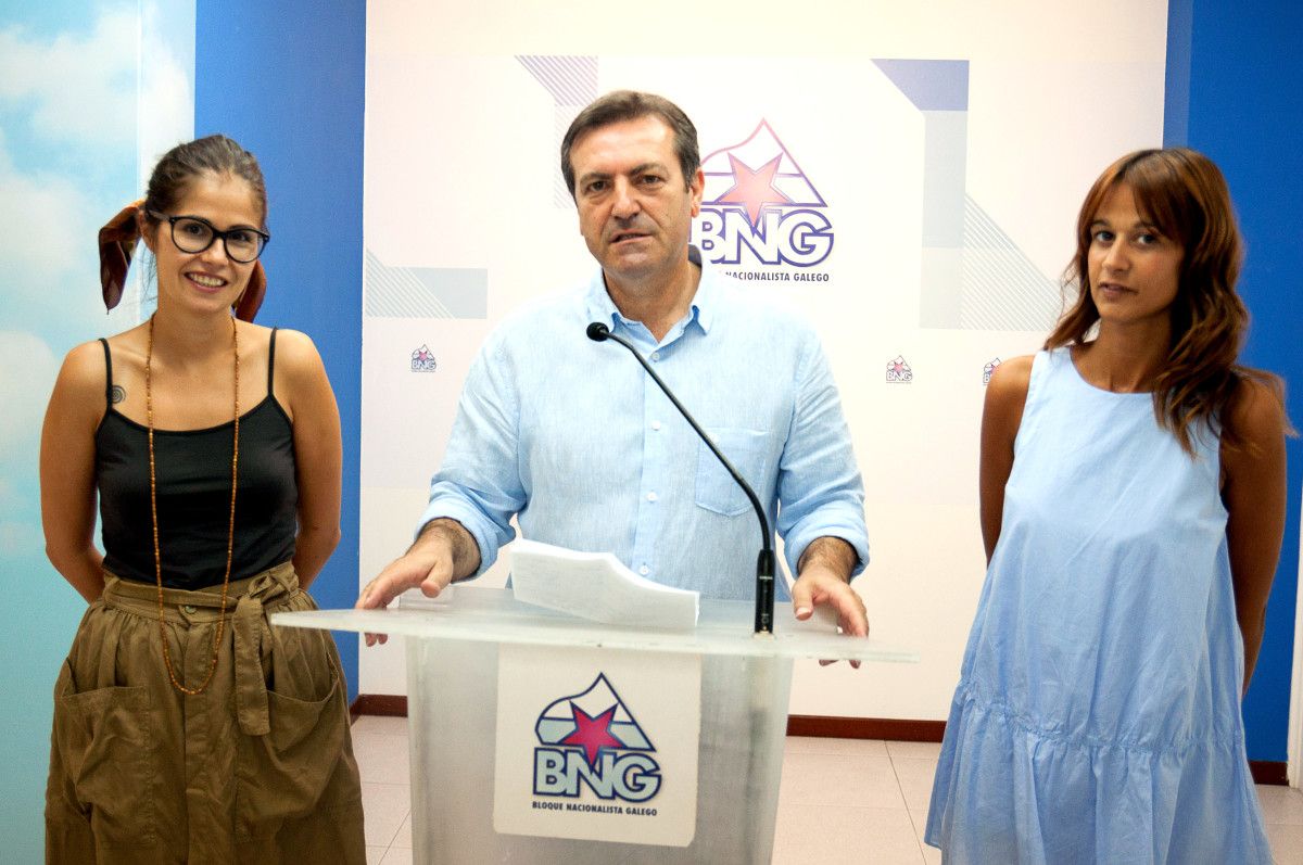 Anabel Gulías, Luis Bará e Olalla Obelleiro, integrantes da candidatura do BNG á Xunta