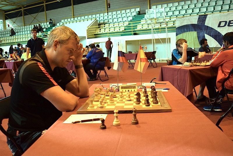 Evgeny Vorobiov en el IV Torneo Internacional de ajedrez