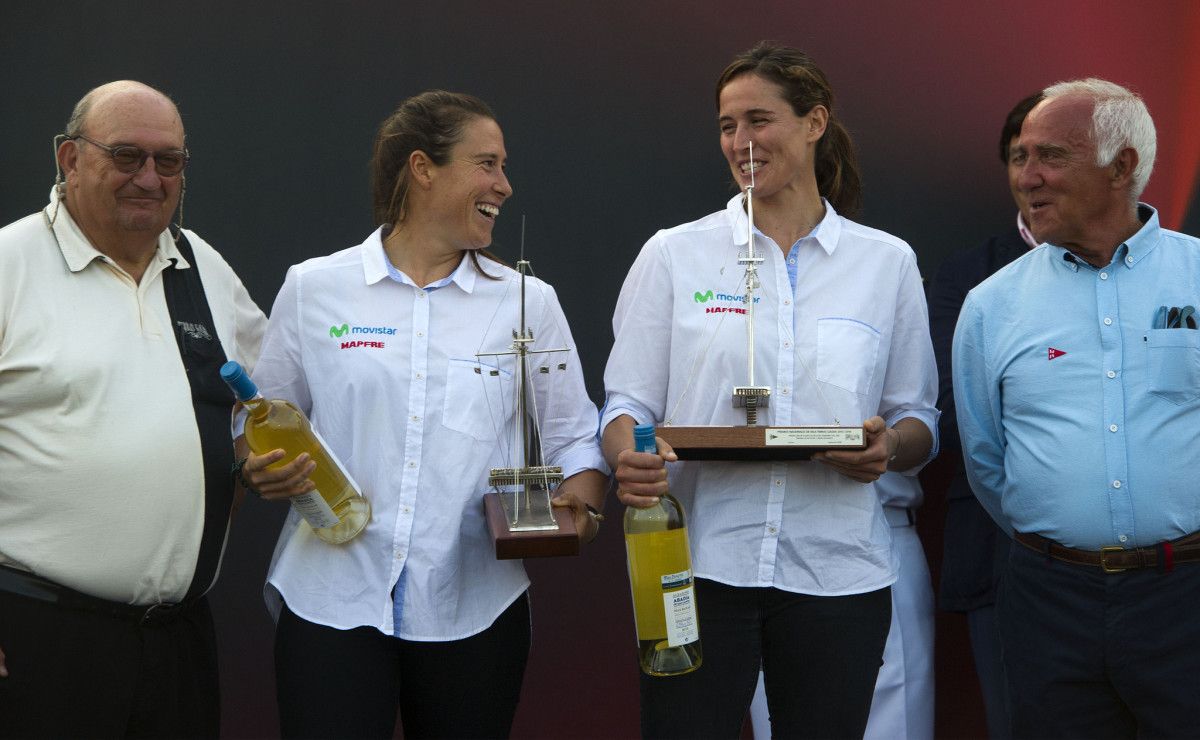 Támara Echegoyen y Berta Betanzos recogen el Premio Nacional de Vela