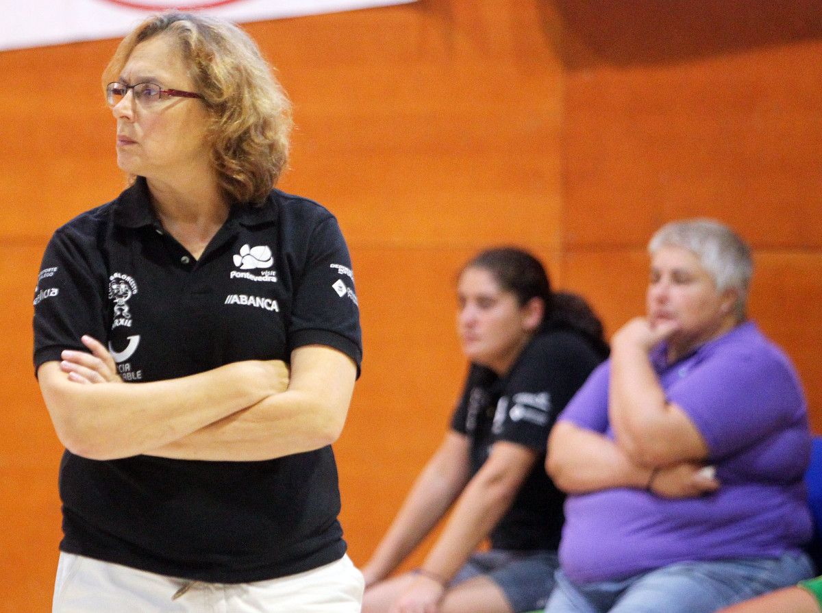 Mayte Méndez no partido de Copa Galicia entre Arxil e Cortegada