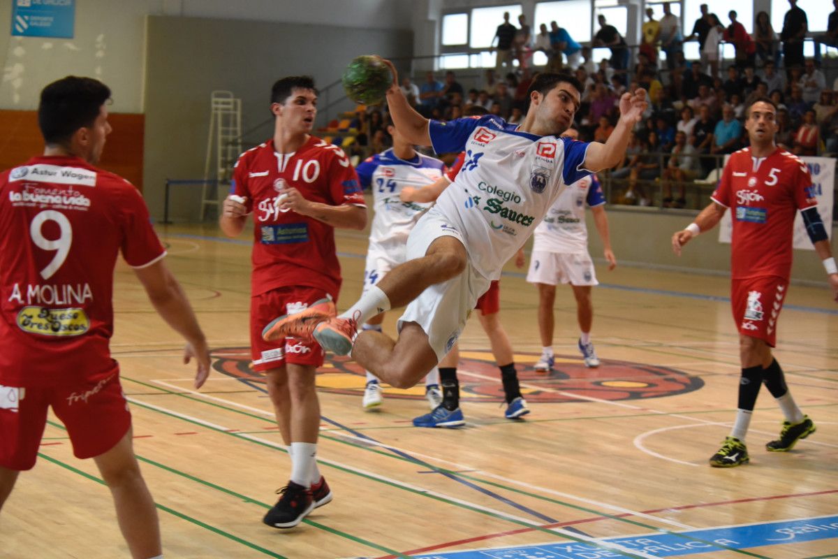 Partido entre Cisne e Gijón Jovellanos no CGTD