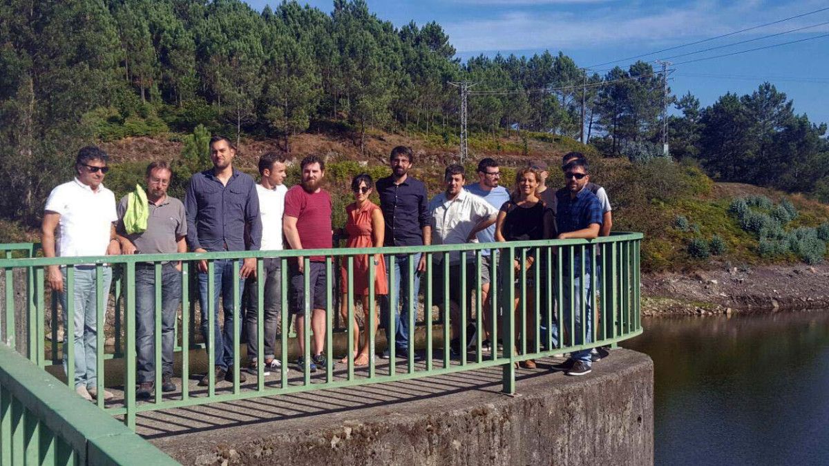Visita dos candidatos de En Marea ao encoro do Umia