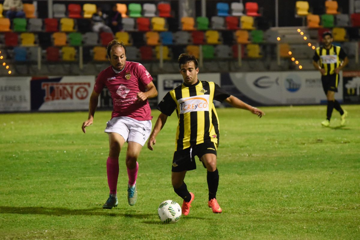 Partido de Copa Federación entre Ribadumia e Pontevedra na Senra