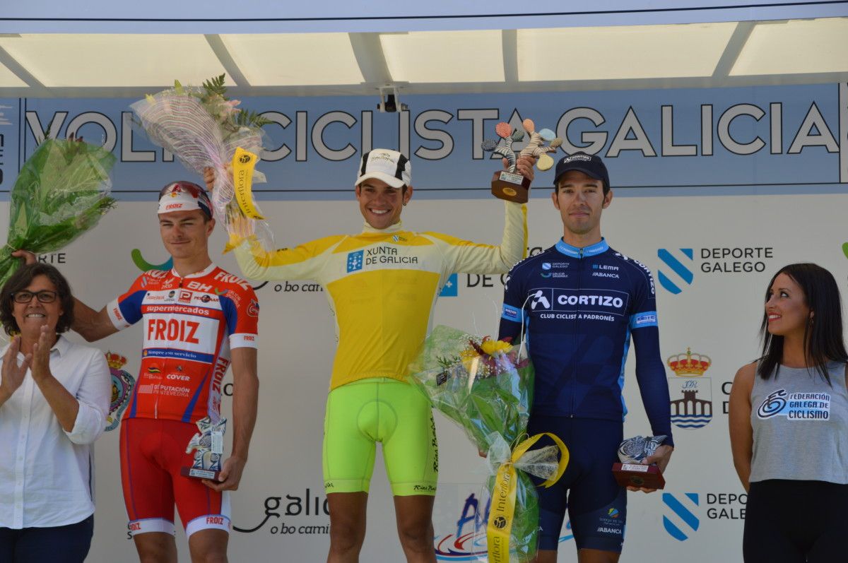 Podio final da Volta a Galicia 2016