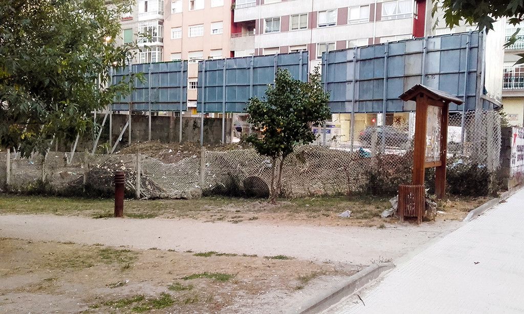Vallados en el ribera urbana del río Gafos