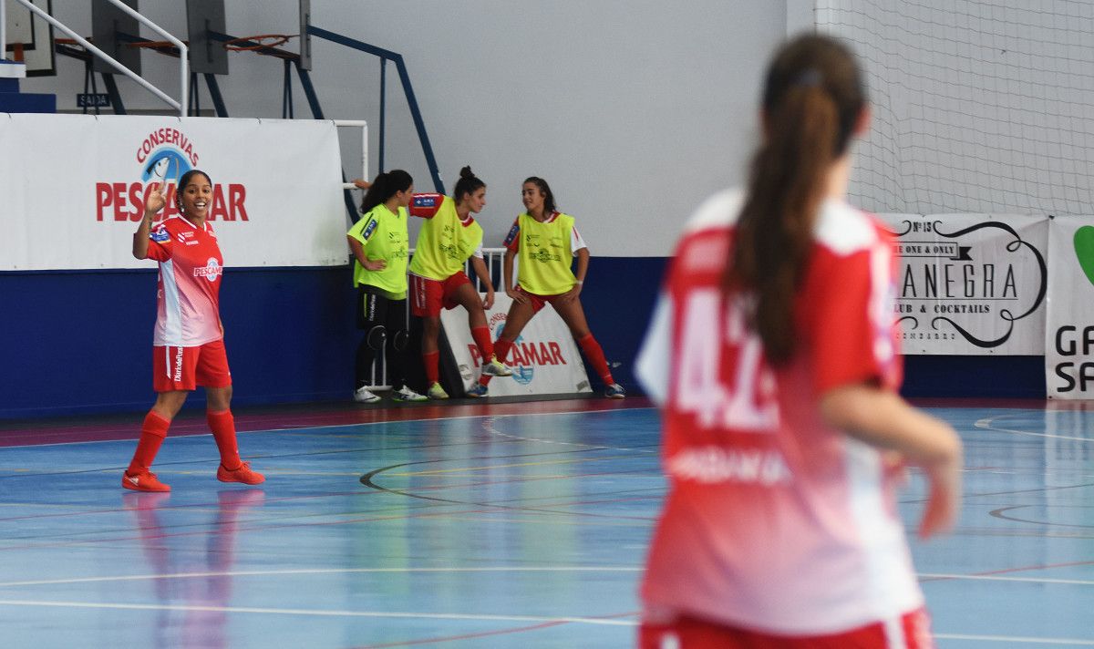 Partido entre Poio Pescamar y Ourense Envialia