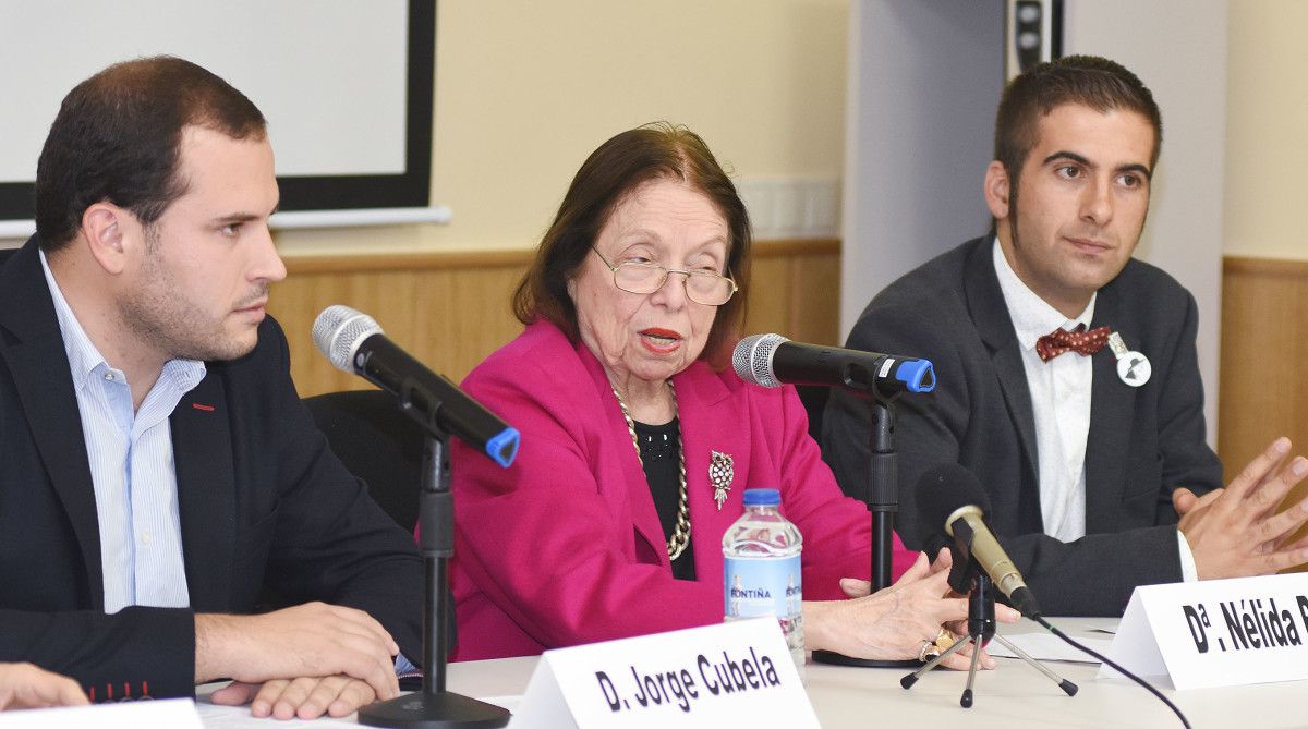 Certamen de relato breve Nélida Piñón