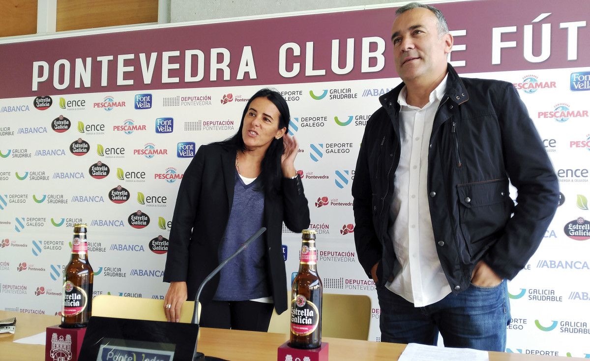 Lupe Murillo e Xabier Fortes presentan os actos do 75 aniversario do Pontevedra Lupe Murillo e Xabier Fortes presentan os actos do 75 aniversario do Pontevedra