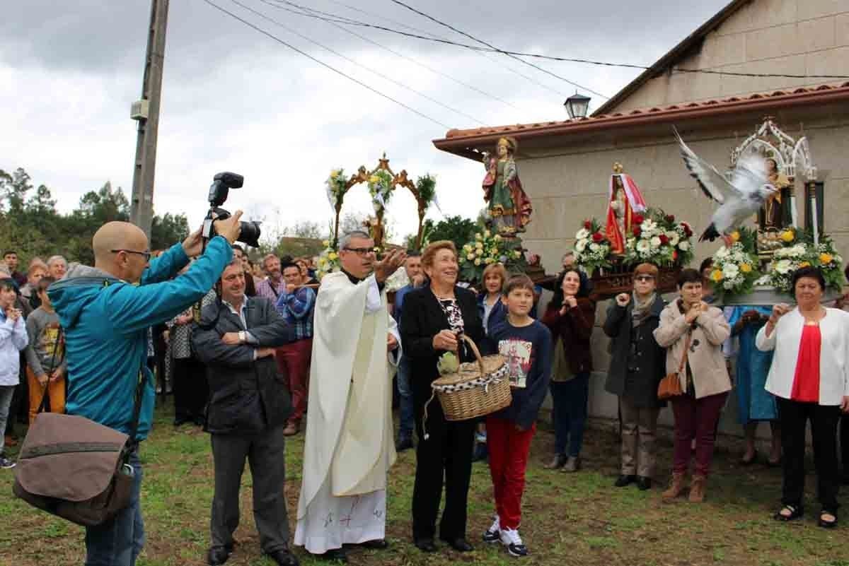 Festa popular na parroquia de Chaín