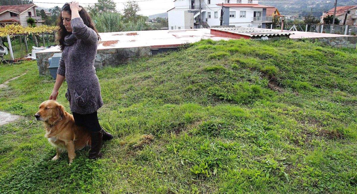 María de los Ángeles R.P. sobre la cementación de la que debería ser su casa en Tomeza