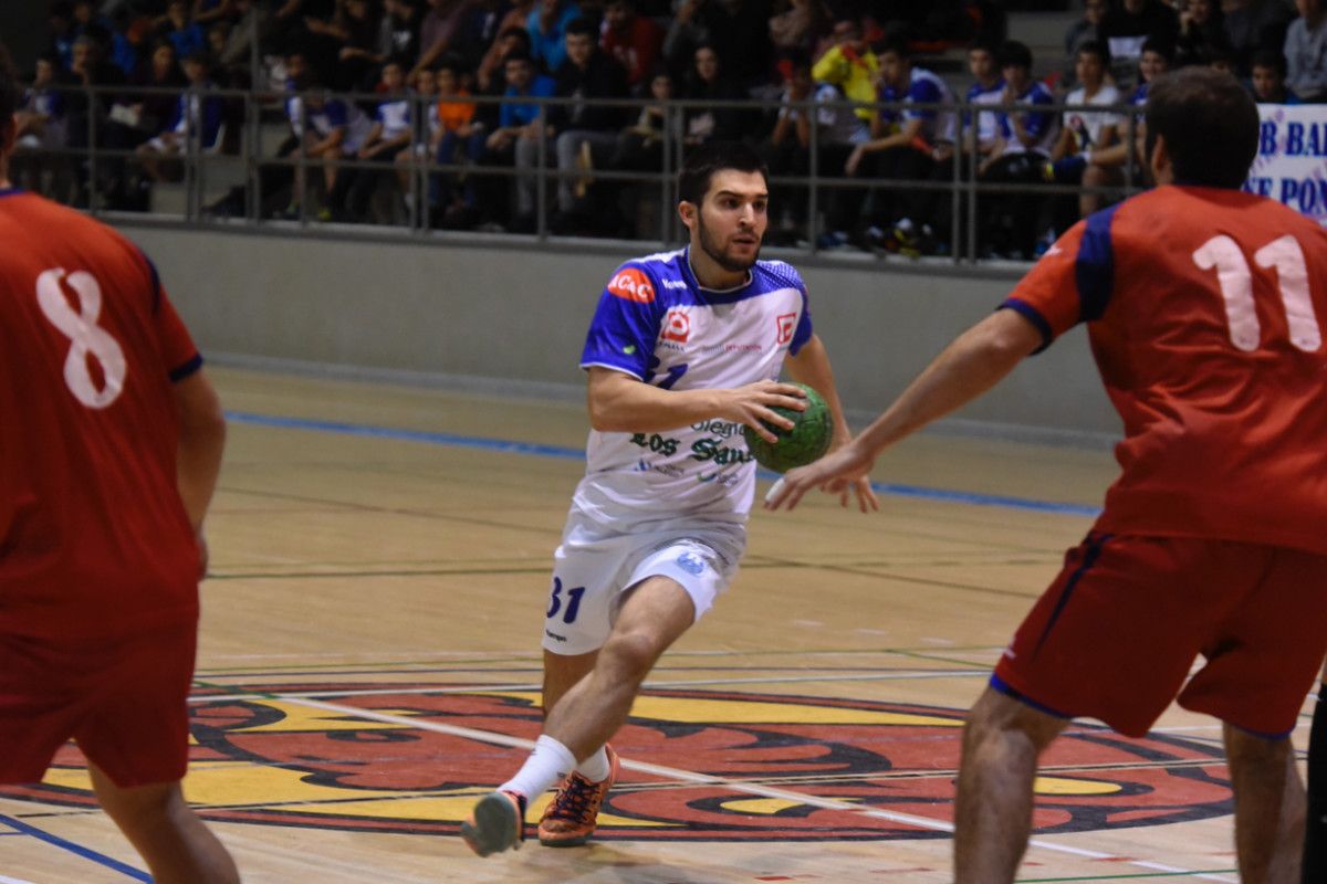 Partido entre Cisne e Grupo Covadonga no CGTD