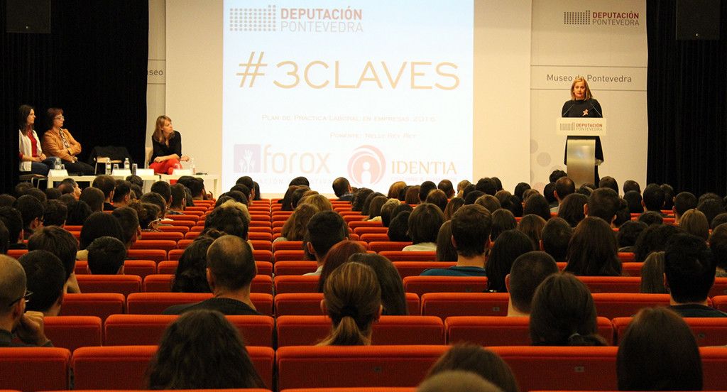 Acto de benvida dos preto de 300 bolseiros do Plan de Práctica Laboral 