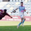 Charles, no primeiro partido de liga de 2ª RFEF entre Pontevedra e Compostela en Pasarón