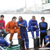 Los marineros sirios que pidieron asilo en Marín reciben la comunicación de que la solicitud se admitió a trámite