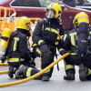 Intervención de bombeiros, policías e operarios por un escape de gas en Fernando Olmedo