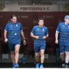 Roberto Valdés, Luisito y Pepe Rico en un entrenamiento del Pontevedra
