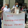 Concentración de representantes sindicales y personal sanitario en el Hospital Provincial