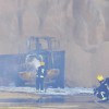 Incendio de una nave de almacén de cereales en el puerto de Marín