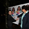 Tradicional pegada de carteles en la Alameda para la campaña de las elecciones generales del 10N