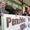 Concentración de pensionistas ante la Tesorería de la Seguridad Social