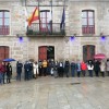 Minuto de silencio a las puertas del Concello de Poio por las víctimas del "Villa de Pitanxo"