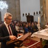 Ofrenda del diputado Santos Héctor a la Virgen Peregrina como patrona de la provincia