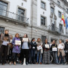 Concentración contra la violencia machista ante a Audiencia tras la muerte de una mujer en Vigo